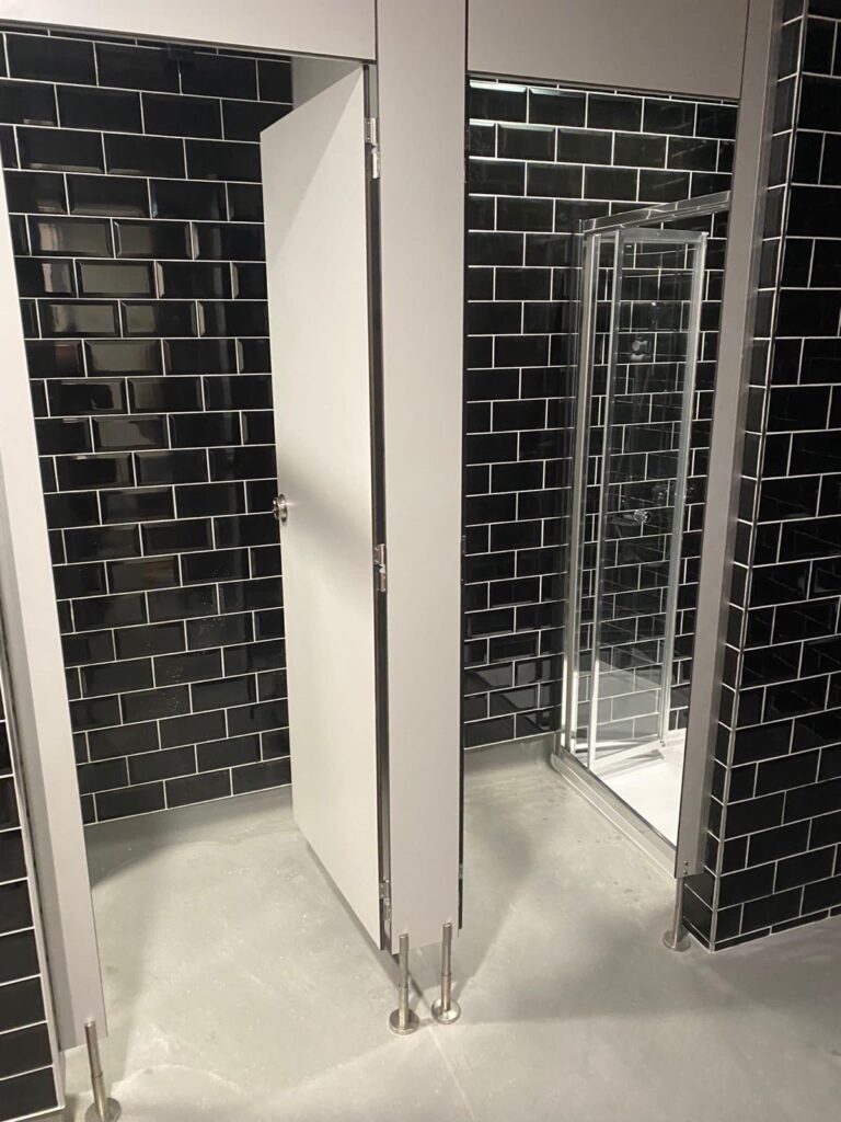 Commercial Washroom Refurbishment - A Modern Upgrade in Form & Function